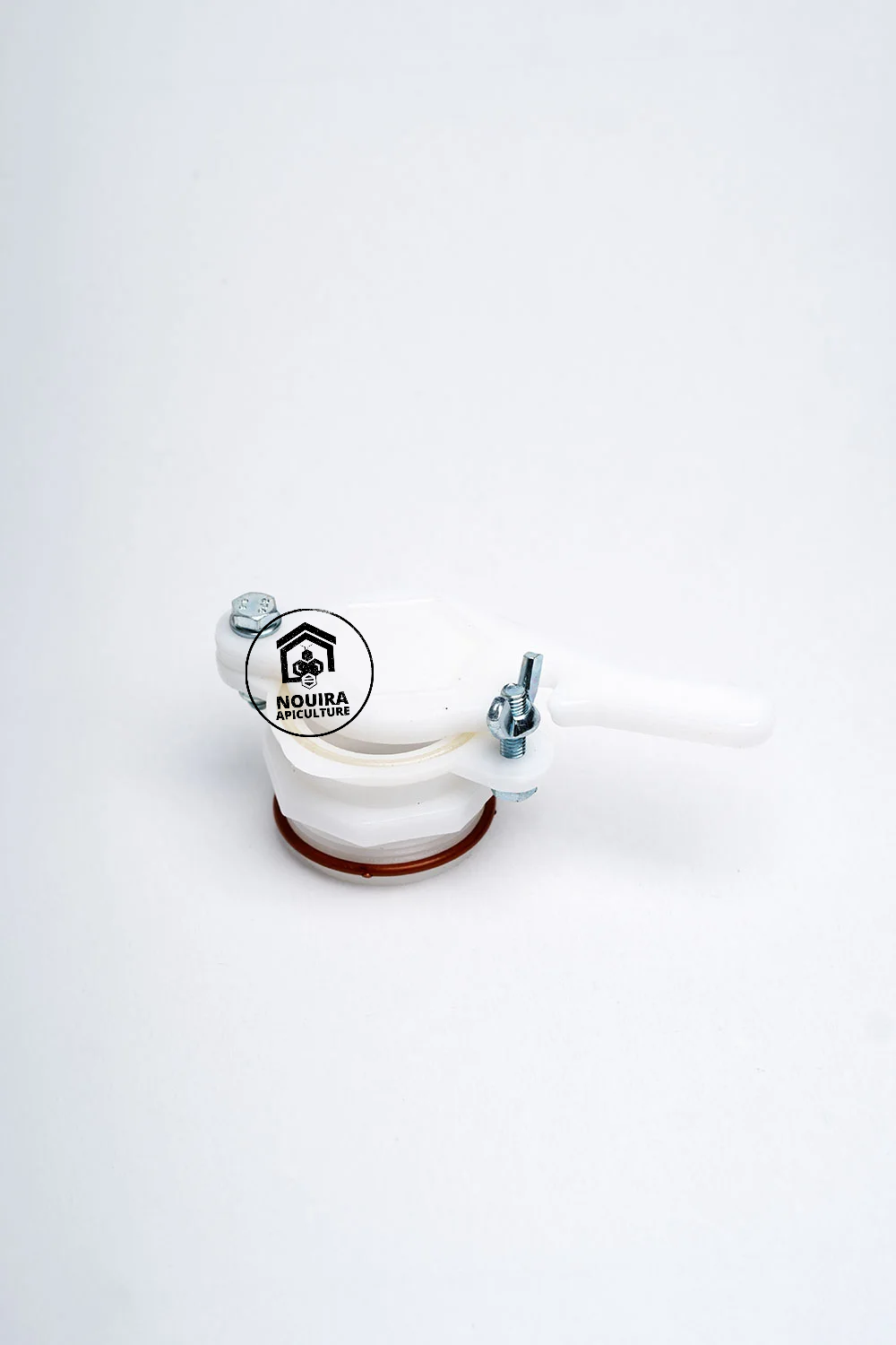 Robinet en plastique avec filtage